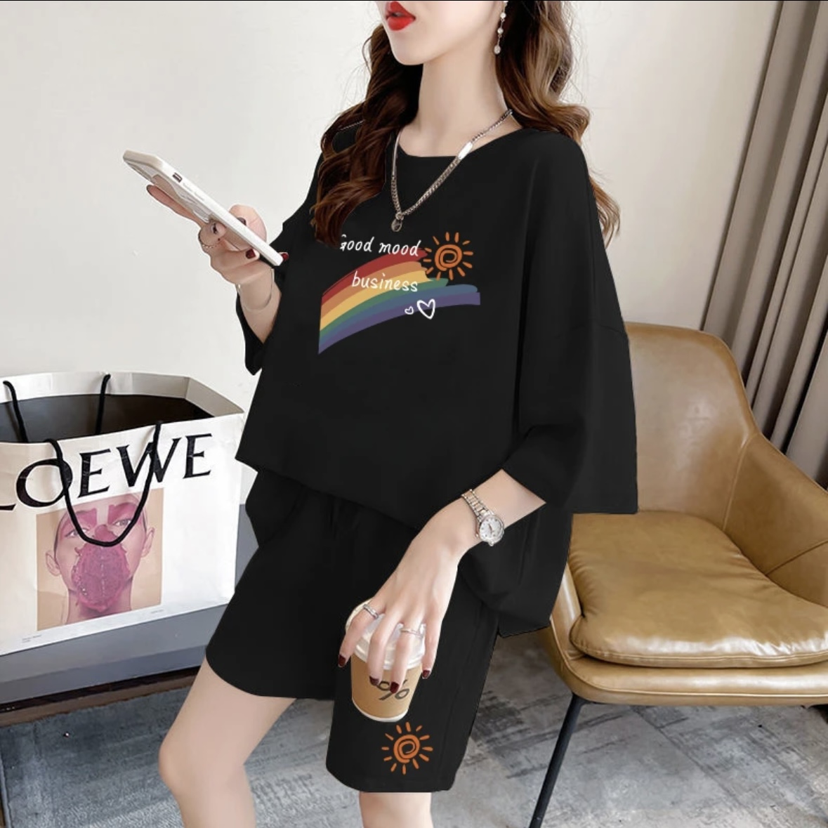 Shirts - طقم شورت صيفي نسائي عصري، ملابس
