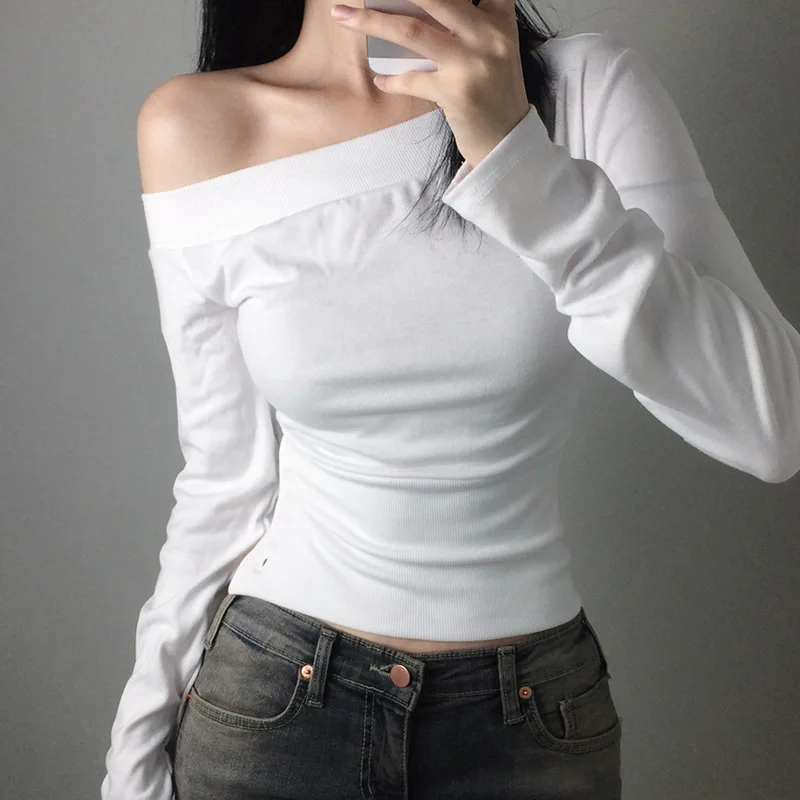 تي شيرت نسائي بتصميم Y2K عتيق  - مراجعة T-Shirts وسعره
