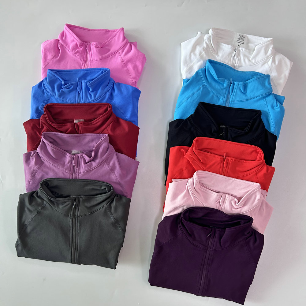جاكيت يوغا نسائي بدون شعار بسح - مراجعة Jackets وسعره